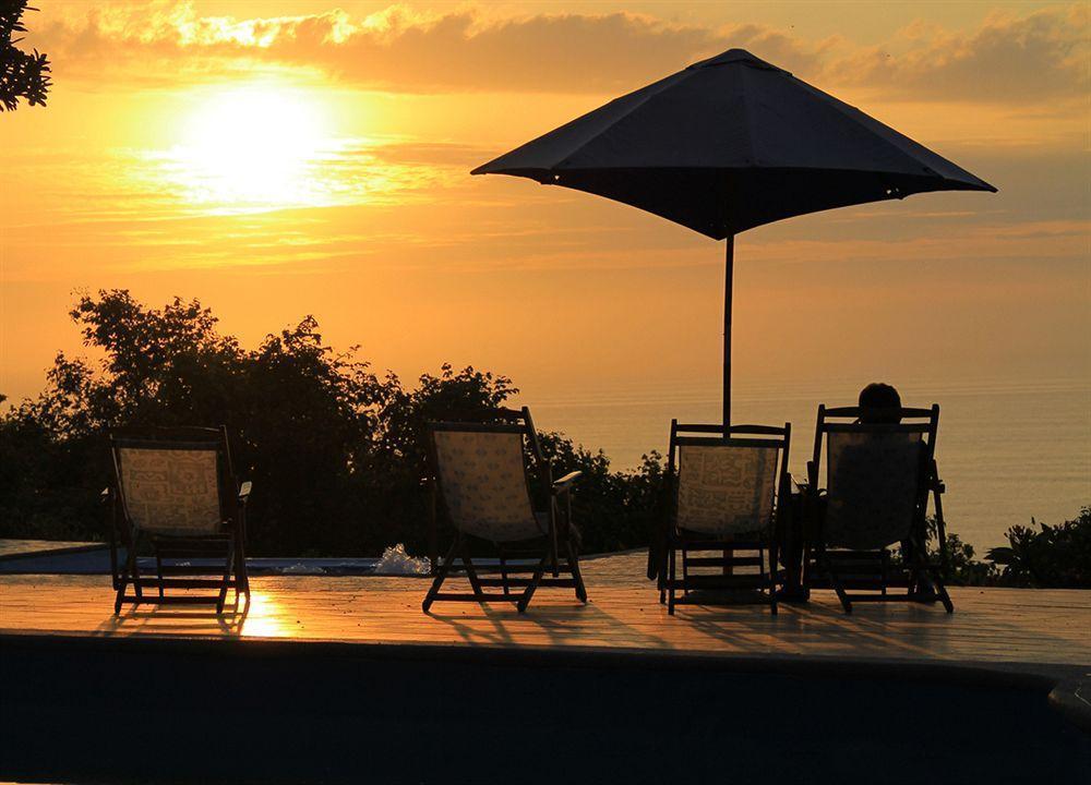 Mantaraya Lodge Puerto López Exterior foto